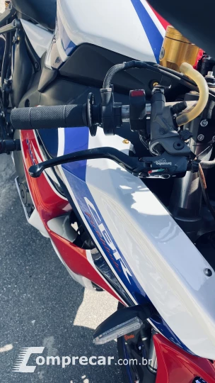 CBR 1000 RR Fireblade