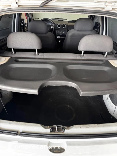 CELTA 1.0 MPFI LT 8V