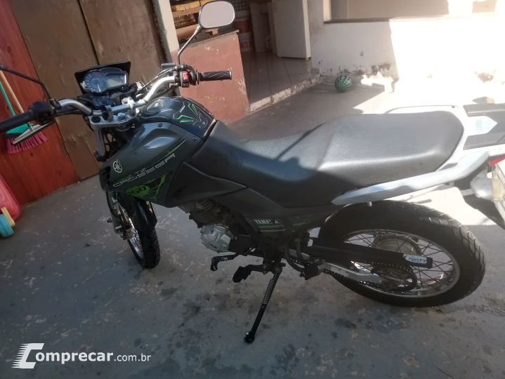 YAMAHA CROSSER