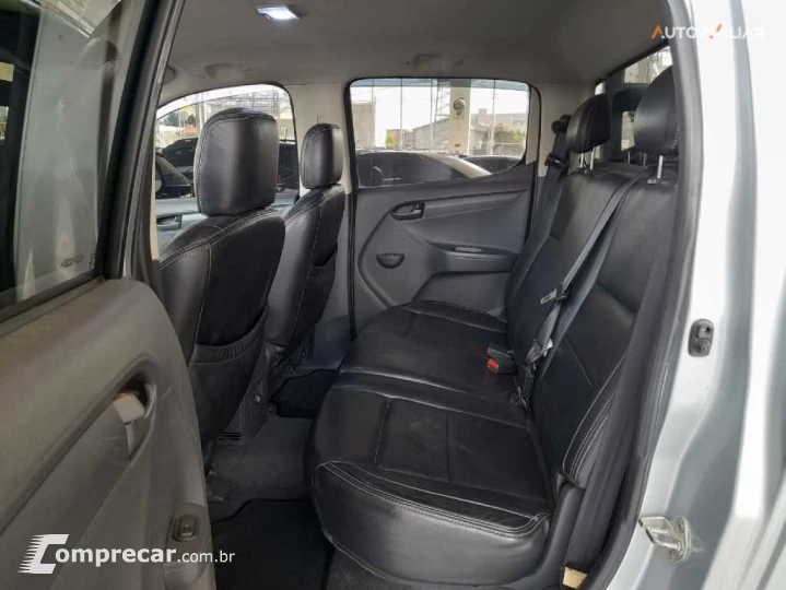 S10 2.4 MPFI LS 4X2 CD 8V FLEX 4P MANUAL