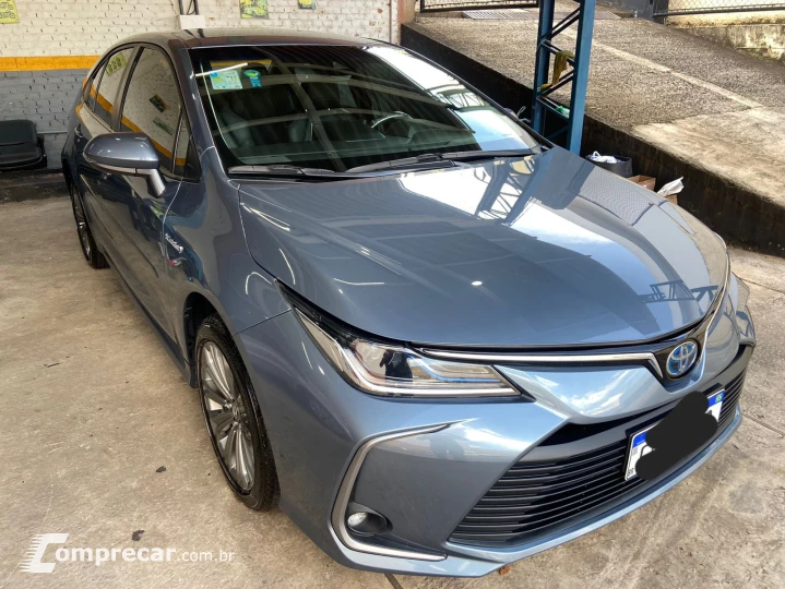 COROLLA 1.8 VVT-I Hybrid Altis