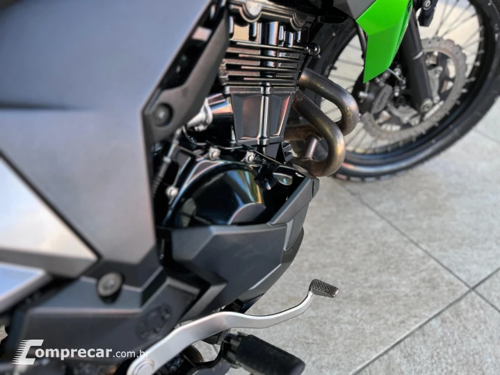 VERSYS-X 300