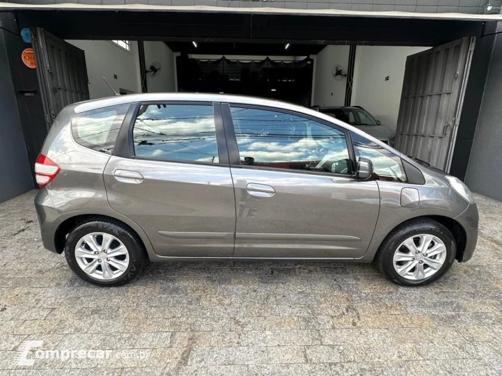 Fit LX 1.4/ 1.4 Flex 8V/16V 5p Aut.