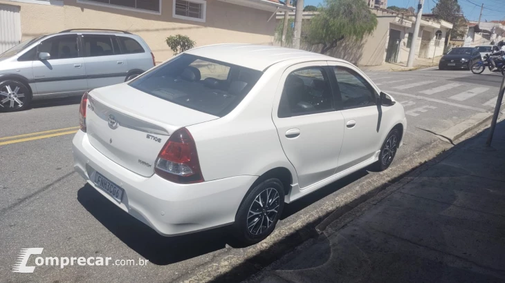 ETIOS 1.5 Platinum Sedan 16V