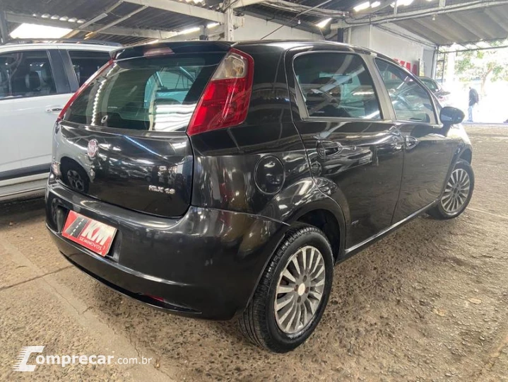 PUNTO HLX 1.8 8V 4P