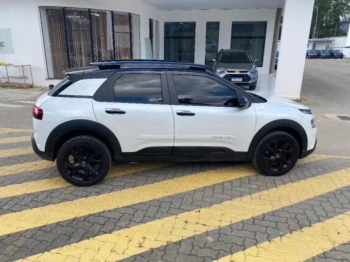 C4 CACTUS 1.6 VTI 120 FLEX SHINE EAT6