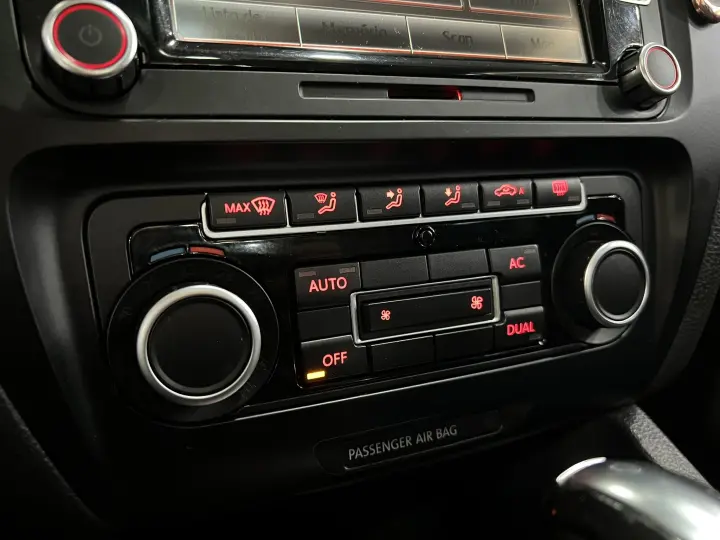 JETTA 2.0 COMFORTLINE 120CV FLEX 4P TIPTRONIC