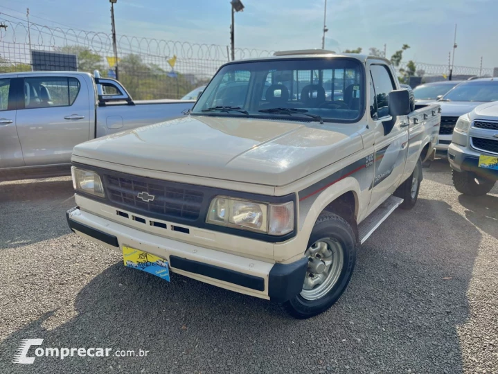 GM/CHEVROLET D-20 Custom Turbo Diesel Motor Perkins