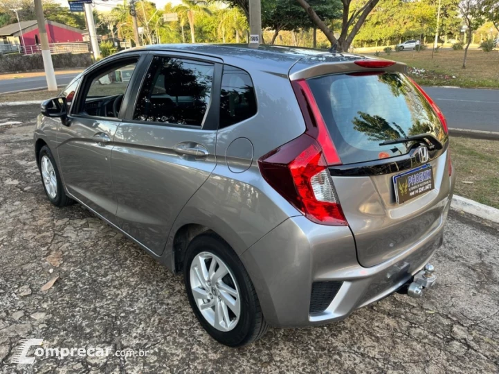 FIT 1.5 LX 16V