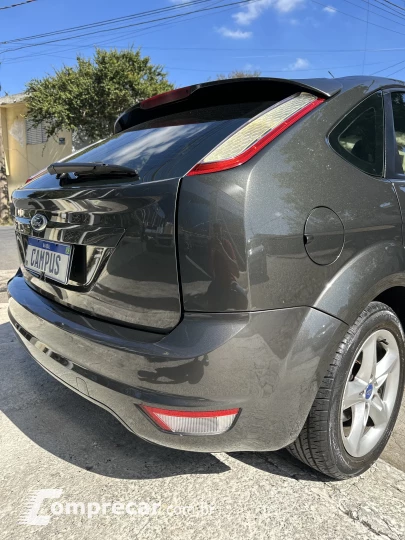 FOCUS 1.6 S Hatch 16V
