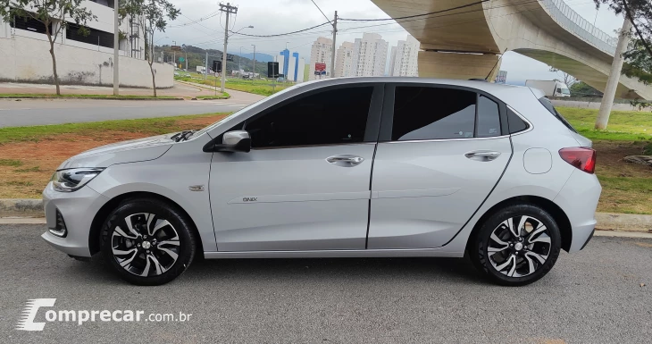 ONIX 1.0 Turbo Premier