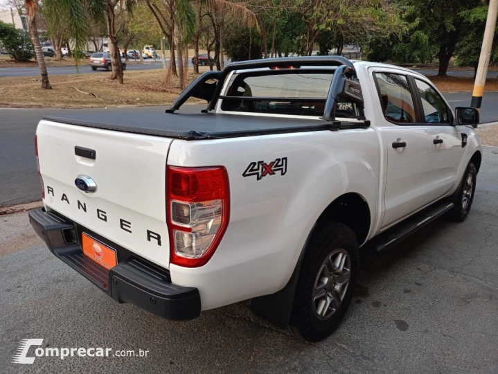 Ranger 2.2 16V XLS DIESEL 4X4 CABINE DUPLA