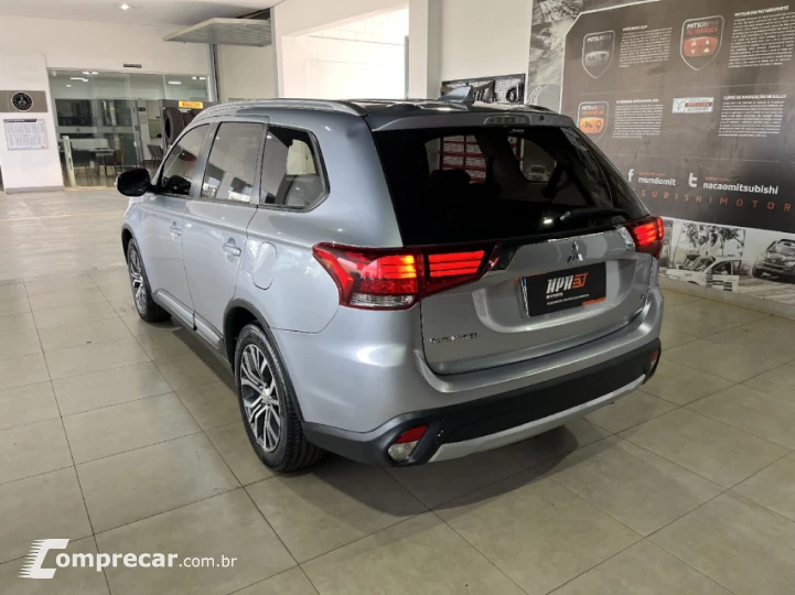 OUTLANDER 2.0 Comfort 16V