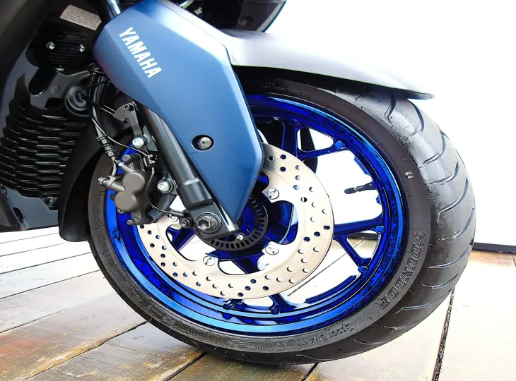 YAMAHA XMAX 250 CONNECTED ABS