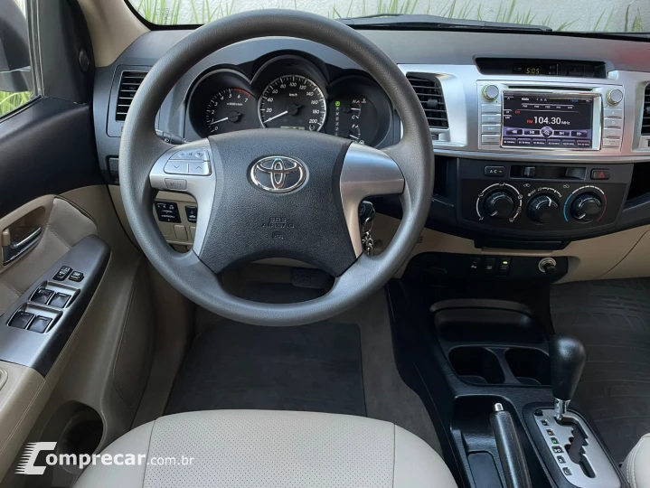 HILUX SW4 2.7 SR 7 Lugares 4X2 16V
