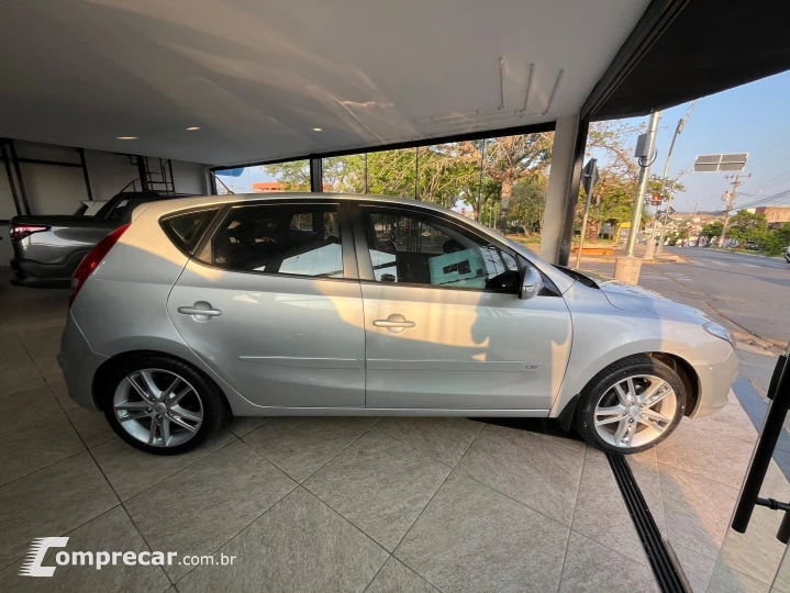 I30 2.0 MPFI GLS 16V GASOLINA 4P AUTOMÁTICO