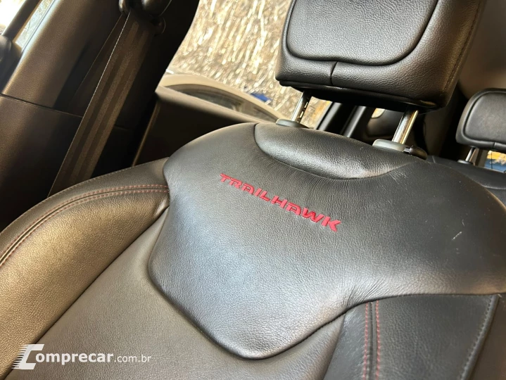 RENEGADE 2.0 16V Turbo Trailhawk 4X4