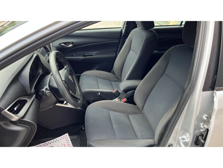 YARIS 1.3 16V FLEX XL PLUS TECH MULTIDRIVE