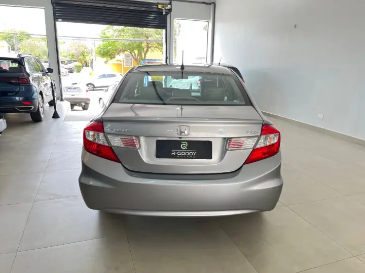 Civic Sed. LXL/ LXL SE 1.8 Flex 16V Aut.