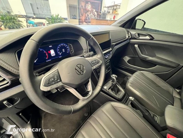T-CROSS 250 TSI HIGHLINE AUT
