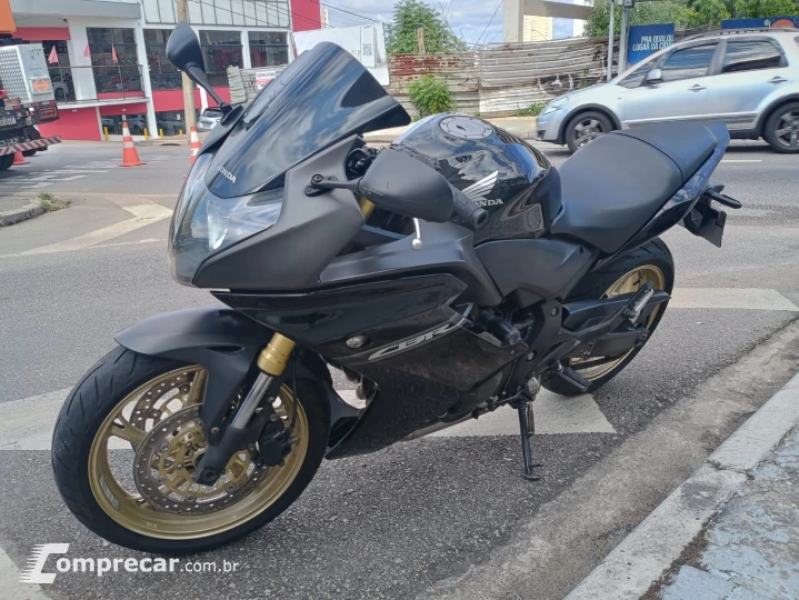 CBR 600F
