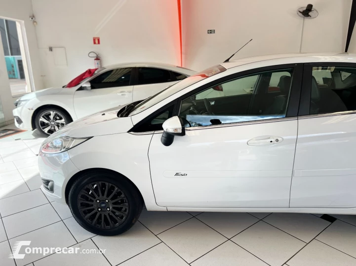 FIESTA 1.0 ECOBOOST TITANIUM PLUS HATCH 12V FORD