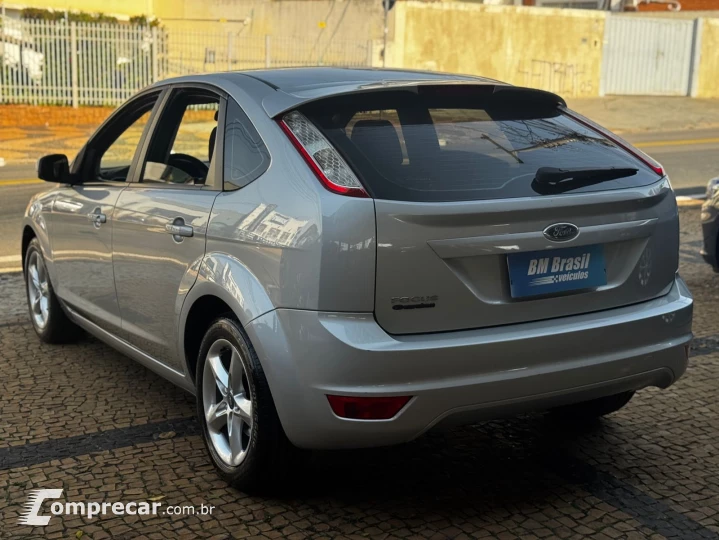 FOCUS 1.6 8V
