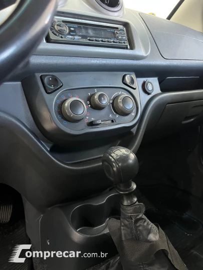 UNO 1.0 EVO Vivace 8V