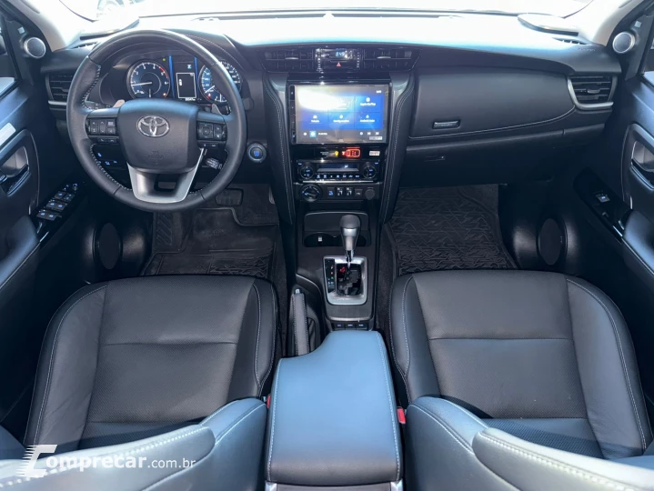 HILUX SW4 2.8 D-4d Turbo SRX Platinum 7L 4X4