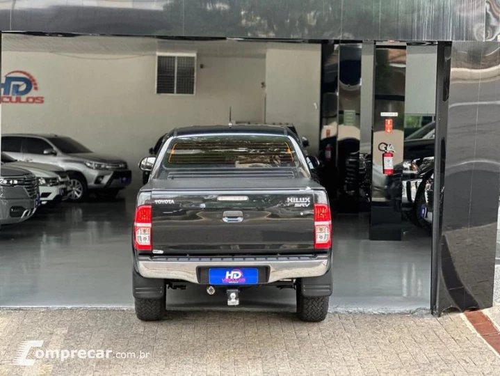 HILUX CD4X4 SRV