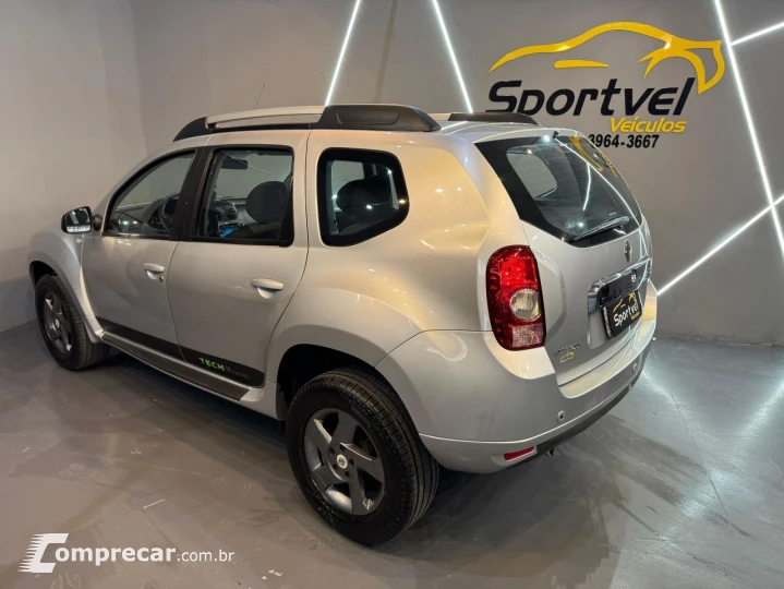 DUSTER TECHROAD 2.0 Hi-Flex 16V Aut.