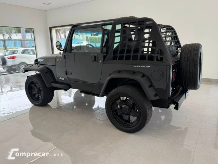 Wrangler 4.0 12V 6 CILINDROS SPORT TETO LONA AUTOMÁTICO