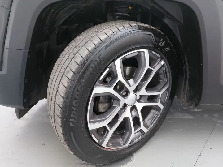 RENEGADE 1.3 T270 TURBO FLEX LONGITUDE AT6