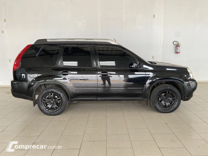 X-TRAIL 2.0 SE 16V
