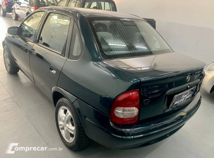 CORSA 1.6 MPFI Classic Sedan 8V