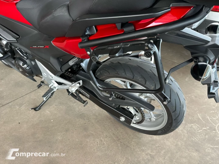 Nc 750 x