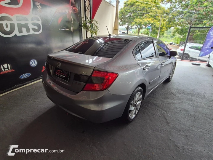 CIVIC 2.0 LXR 16V FLEX 4P AUTOMÁTICO