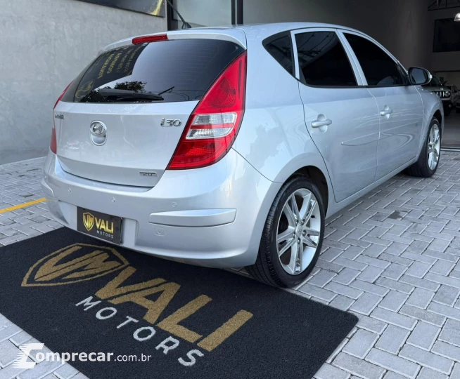 i30 2.0 16V 145cv 5p Aut.
