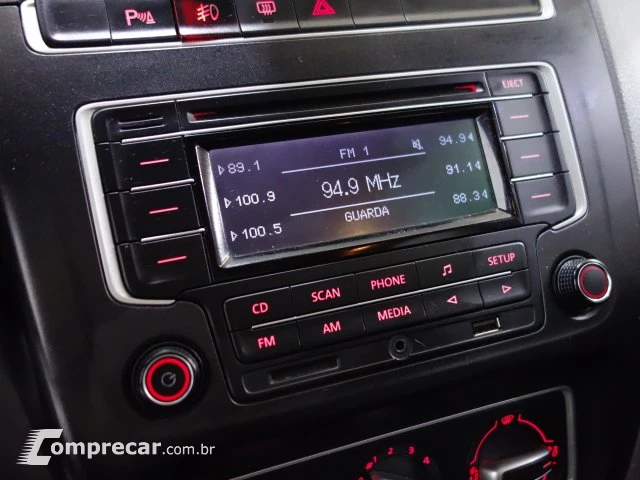 FOX - 1.0 MI BLUEMOTION 8V 4P MANUAL