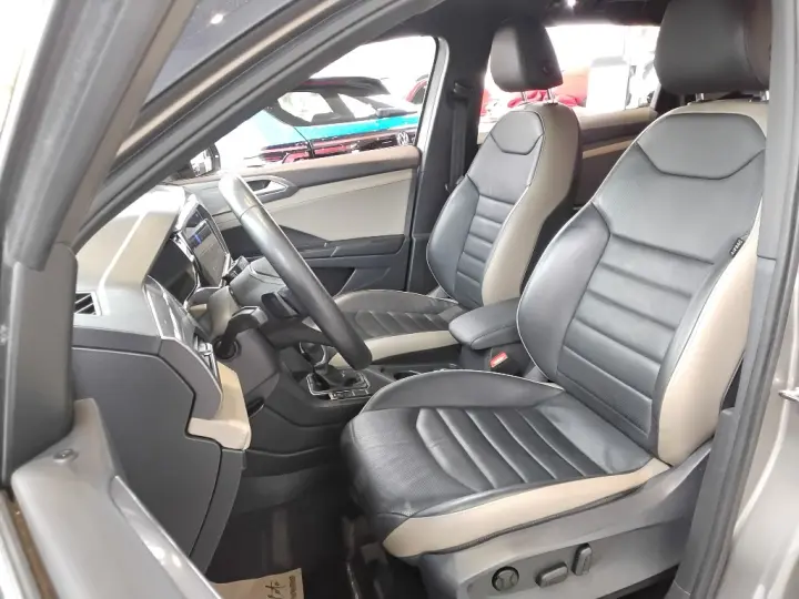 TAOS 1.4 250 TSI TOTAL FLEX HIGHLINE AUTOMÁTICO