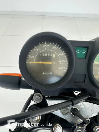TITAN 150 ES