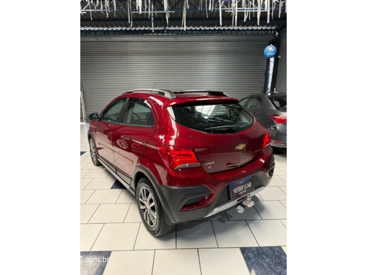 ONIX 1.4 MPFI ACTIV 8V FLEX 4P AUTOMÁTICO