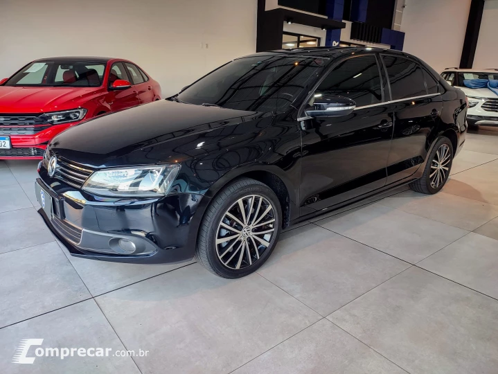 JETTA 2.0 TSI Highline