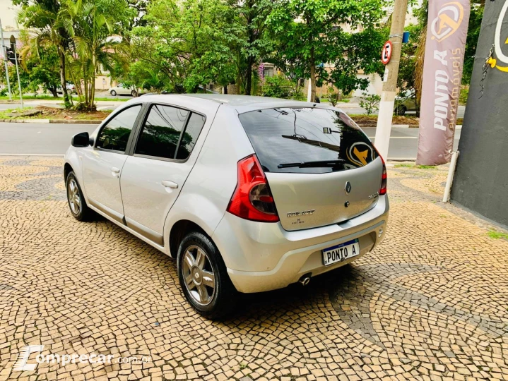 SANDERO vibe Hi-Flex 1.6 8V 5p