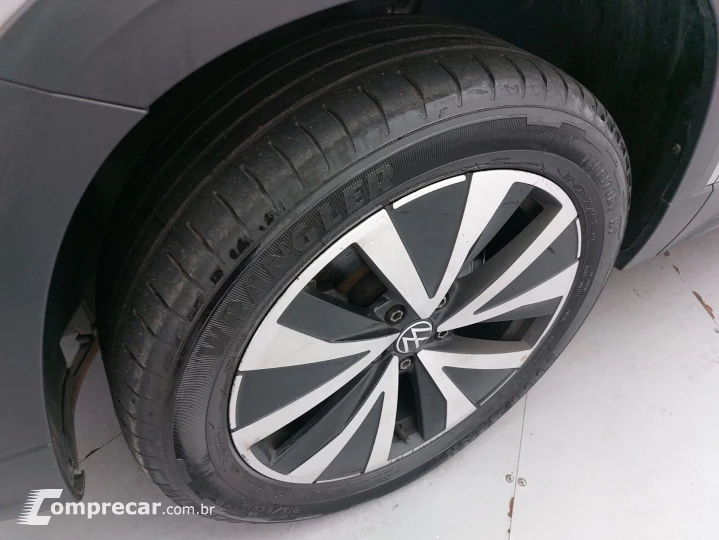 TAOS 1.4 250 TSI TOTAL FLEX HIGHLINE AUTOMÁTICO