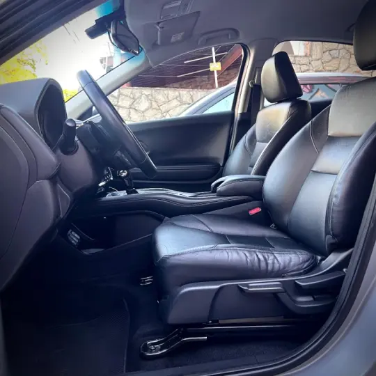 HR-V 1.8 16V Touring