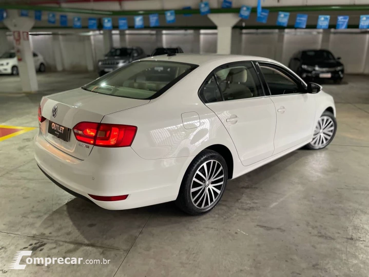 JETTA 2.0 TSI Highline