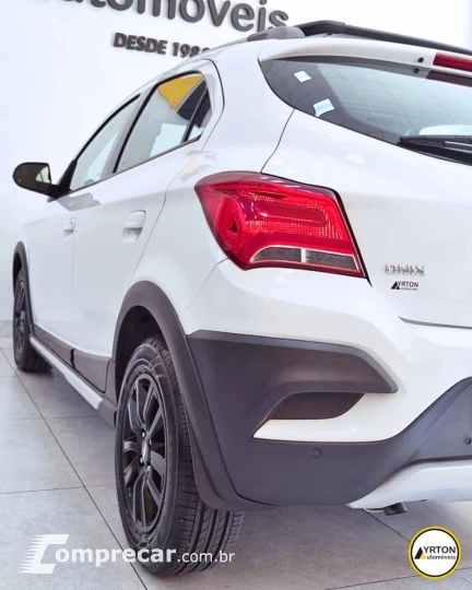 Onix Hatch 1.4 4P FLEX ACTIV AUTOMÁTICO