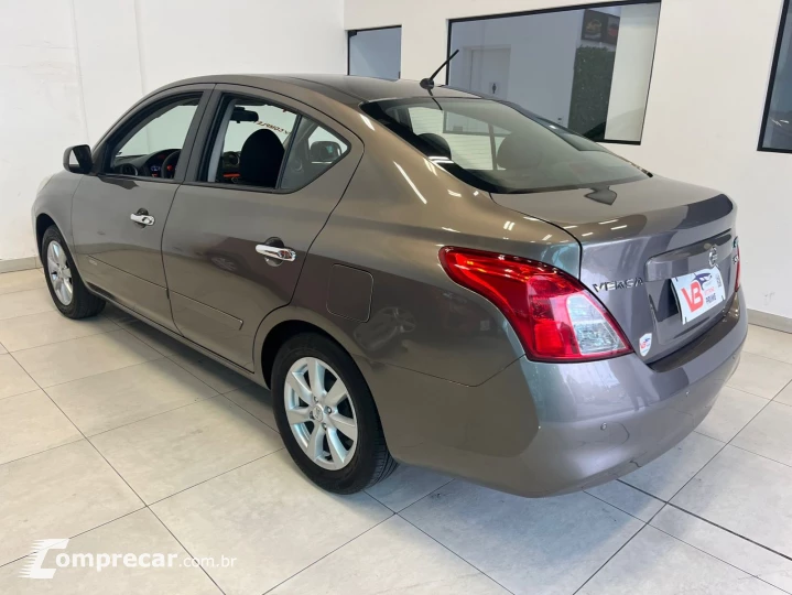 VERSA 1.6 SL 16V FLEX 4P MANUAL