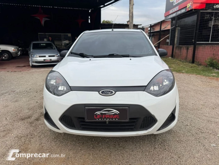 FIESTA 1.6 MPI Class Hatch 8V